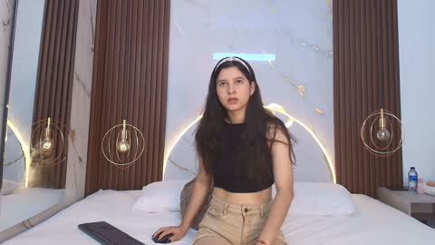 Luci  online show from January 29, 11:41 am