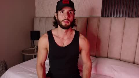 Luciano online show from October 7, 10:51 pm