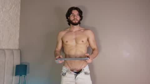 Luciano online show from October 23, 9:57 pm