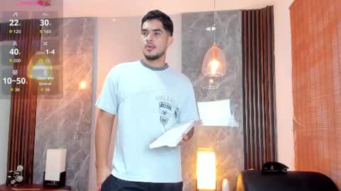 Snapshot of luciano_vitale_ chatting on June 15, 12:07 pm Luciano online show from June 15, 12:07 pm