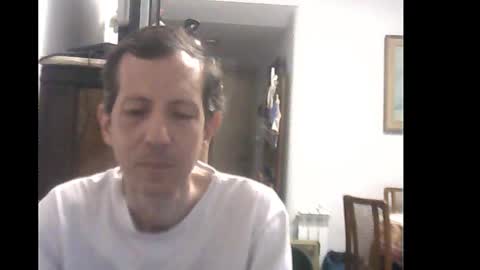 Luciano online show from February 15, 9:59 pm