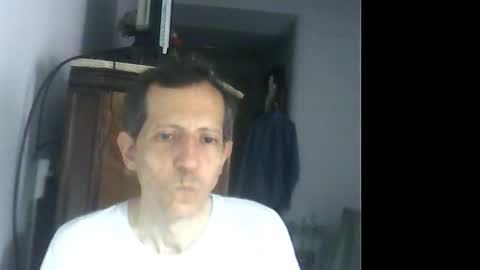 Luciano online show from February 19, 5:27 pm