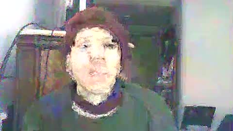 Snapshot of lucianoaxel chatting on June 16, 1:14 pm Luciano online show from June 16, 1:14 pm