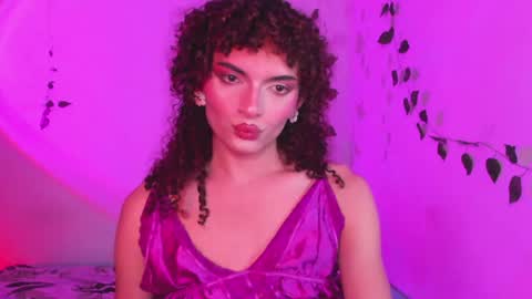 Lucy or Lucian 3 Come to my social Links3   online show from June 4, 7:25 am