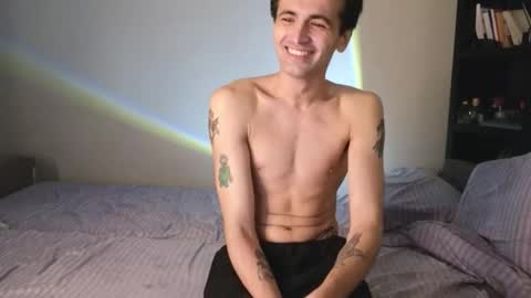 Snapshot of lucidangelok chatting on October 12, 8:30 pm Angelok online show from October 12, 8:30 pm