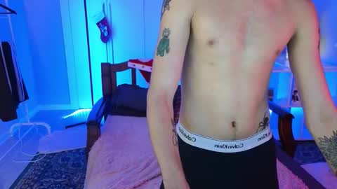 Angelok online show from December 19, 8:38 pm