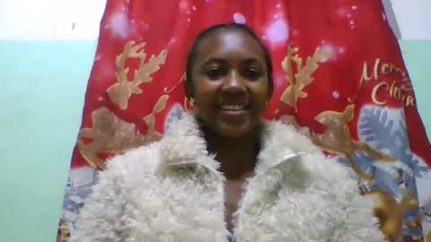 lucie196645 online show from June 10, 6:23 am