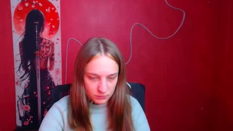 Snapshot of lucieamour_ chatting on November 19, 2:00 am Lucie online show from November 19, 2:00 am