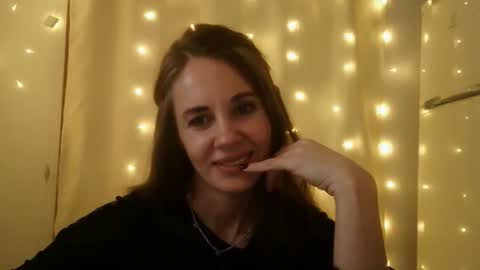 LucieMack online show from February 23, 6:38 pm