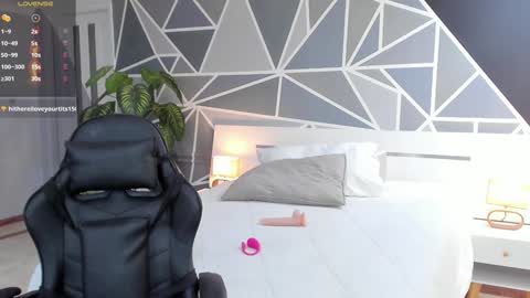 Lucy  online show from January 31, 3:22 pm