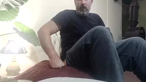 Snapshot of lucifergotharder chatting on December 15, 9:52 pm Lucifergotharder online show from December 15, 9:52 pm