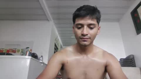 Snapshot of lucifferr_ chatting on March 26, 9:53 pm leonel online show from March 26, 9:53 pm