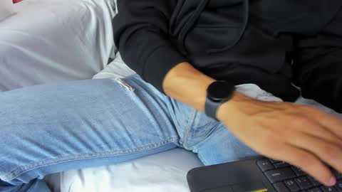 Snapshot of lucii_fer_ chatting on February 5, 2:05 pm Leo online show from February 5, 2:05 pm