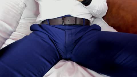 Snapshot of lucii_fer_ chatting on February 11, 5:40 pm Leo online show from February 11, 5:40 pm