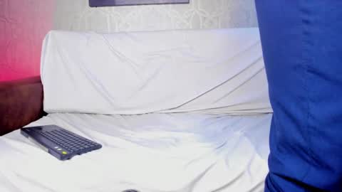 Snapshot of lucii_fer_ chatting on March 8, 5:22 pm Leo online show from March 8, 5:22 pm