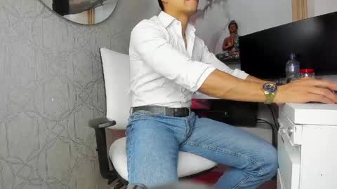 Leo online show from May 23, 11:36 am