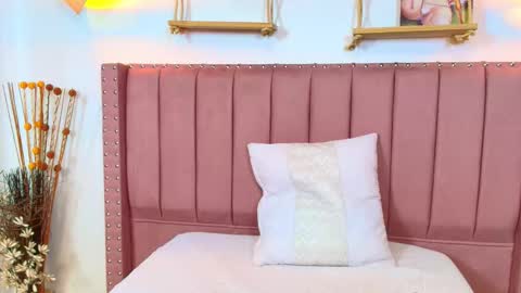 luciia_sweeet online show from November 21, 6:17 pm