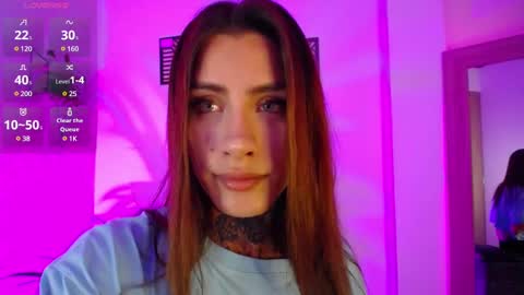 Snapshot of luciiana_lol chatting on December 19, 11:57 pm luciiana online show from December 19, 11:57 pm