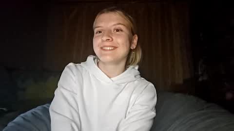 Monika online show from September 25, 9:51 pm