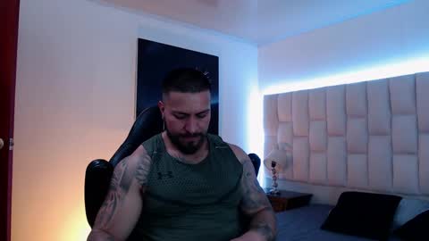 Snapshot of luck_grey chatting on June 9, 6:19 pm luck online show from June 9, 6:19 pm