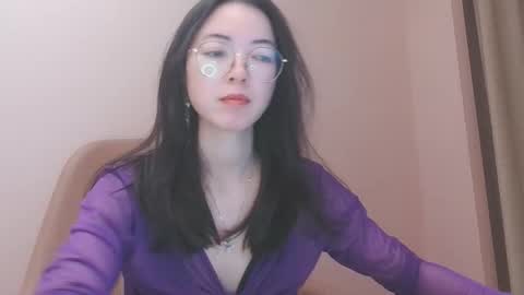 Snapshot of luckrose chatting on March 18, 12:47 am Jinn online show from March 18, 12:47 am