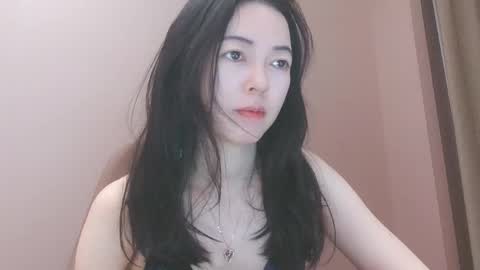 Snapshot of luckrose chatting on March 21, 12:59 am Jinn online show from March 21, 12:59 am