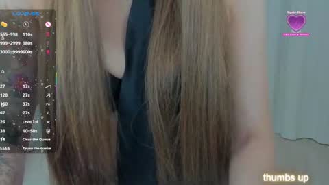 Snapshot of lucky__lady_ chatting on June 18, 9:19 pm lucky__lady_ online show from June 18, 9:19 pm