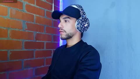 Snapshot of lucky_blessed chatting on September 15, 9:31 am lucky_blessed online show from September 15, 9:31 am