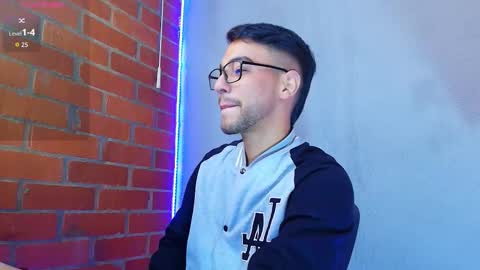 Snapshot of lucky_blessed chatting on October 13, 3:12 pm lucky_blessed online show from October 13, 3:12 pm