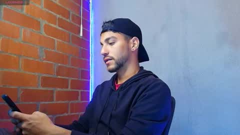 Snapshot of lucky_blessed chatting on October 27, 8:13 pm lucky_blessed online show from October 27, 8:13 pm