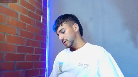 Snapshot of lucky_blessed chatting on November 8, 10:30 pm lucky_blessed online show from November 8, 10:30 pm