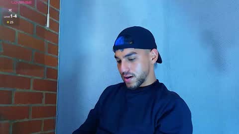 Snapshot of lucky_blessed chatting on November 17, 7:52 pm lucky_blessed online show from November 17, 7:52 pm