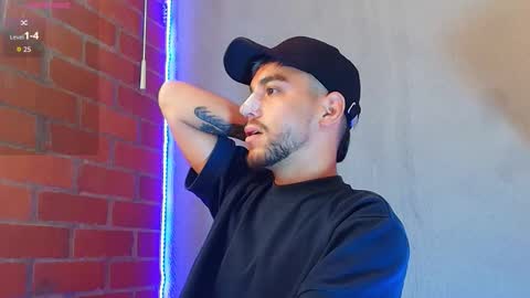 Snapshot of lucky_blessed chatting on November 21, 5:22 pm lucky_blessed online show from November 21, 5:22 pm