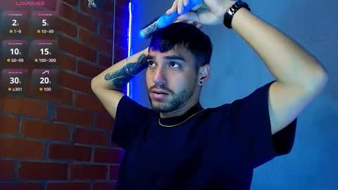 Snapshot of lucky_blessed chatting on December 22, 5:26 am lucky_blessed online show from December 22, 5:26 am