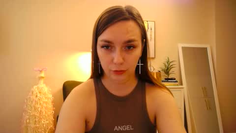 lucky_foryou_baby online show from January 6, 12:02 pm