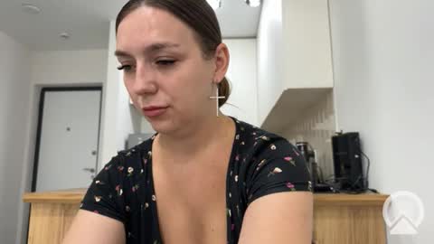 lucky_foryou_baby online show from September 10, 8:47 am