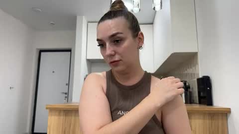 Snapshot of lucky_foryou_baby chatting on November 25, 12:38 pm lucky_foryou_baby online show from November 25, 12:38 pm