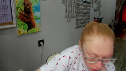 Snapshot of lucky_licky20 chatting on April 14, 2:17 am lucky_licky20 online show from April 14, 2:17 am