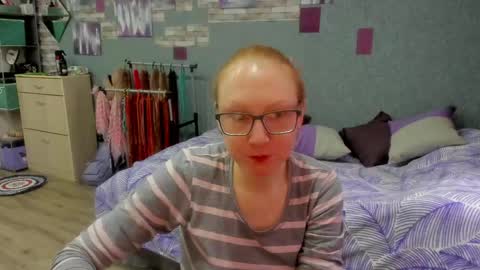 Snapshot of lucky_licky20 chatting on April 19, 1:27 am lucky_licky20 online show from April 19, 1:27 am