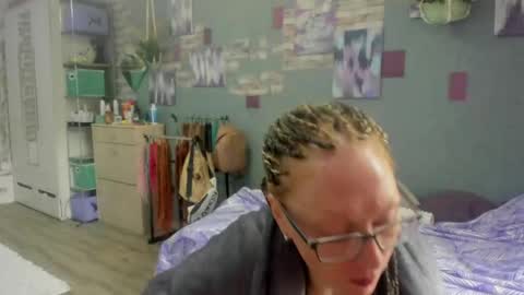 Snapshot of lucky_licky20 chatting on May 23, 2:39 am lucky_licky20 online show from May 23, 2:39 am