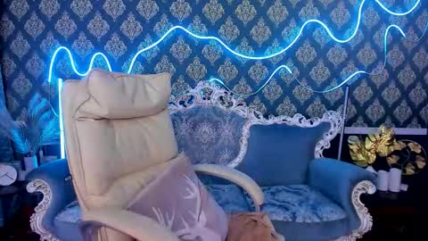 Lucky Rita online show from October 15, 1:55 pm