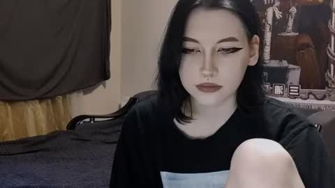 luckybastrad0677 online show from June 18, 5:39 pm