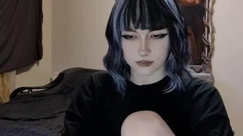 luckybastrad0677 online show from July 7, 5:39 pm