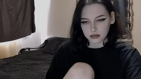 luckybastrad0677 online show from July 28, 12:48 pm
