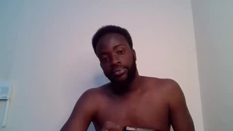 Snapshot of luckycharly chatting on March 18, 2:04 am MASTER DOM online show from March 18, 2:04 am