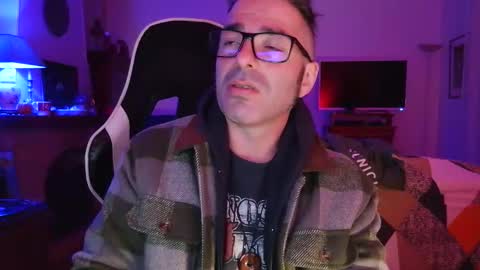 Lucky online show from October 28, 8:00 pm