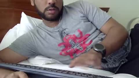 Snapshot of luckyfinalone chatting on October 18, 7:36 pm luckyfinalone online show from October 18, 7:36 pm