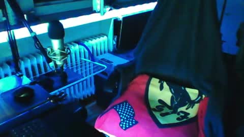 Snapshot of luckyfreak1 chatting on May 24, 8:25 pm call me Stefan online show from May 24, 8:25 pm