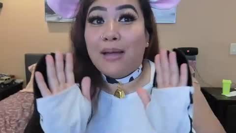 luckylee1992 online show from October 19, 5:08 am