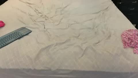 Snapshot of luckylee1992 chatting on February 28, 3:07 am luckylee1992 online show from February 28, 3:07 am